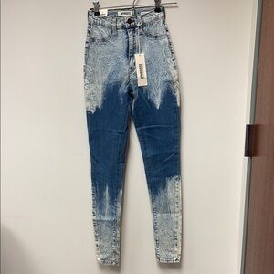 Aphrodite jeans